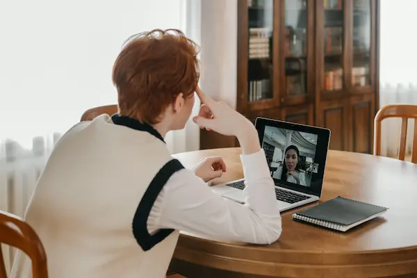 Exceso de reuniones virtuales